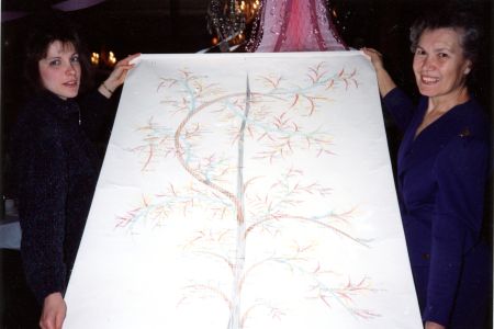 Women holding an embroidered cloth_53139745.jpg